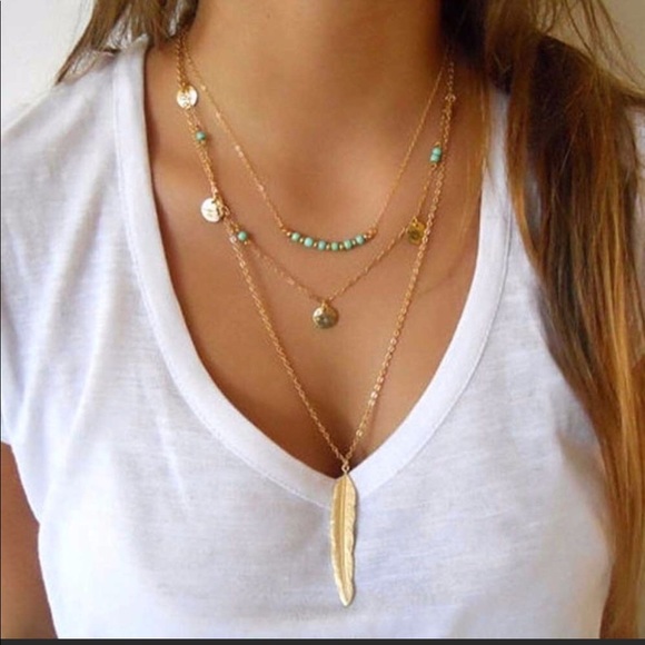 LAST ONE 3 layer Necklace - Picture 4 of 4